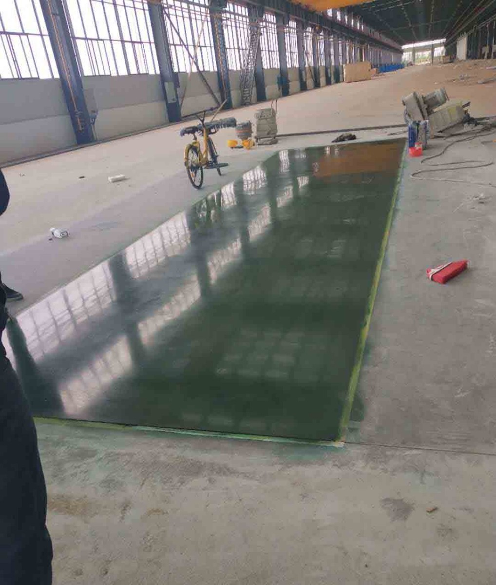 湖南染色密封固化地坪施工--中国铁建二期厂房样板施工